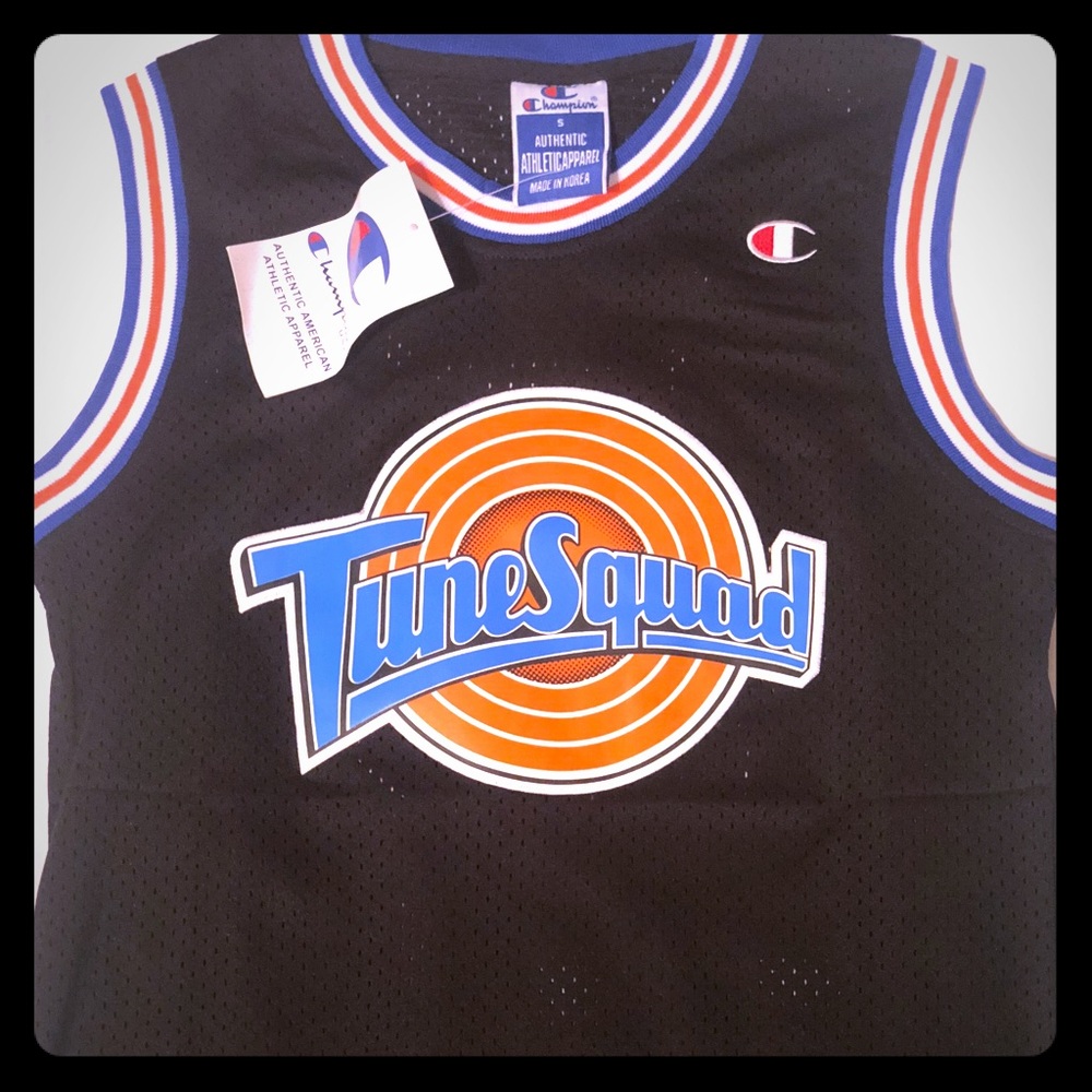 Authentic tune squad jersey (Lola)